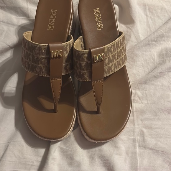 Michael Kors Tan and Brown Logo Sandals - Picture 1 of 4